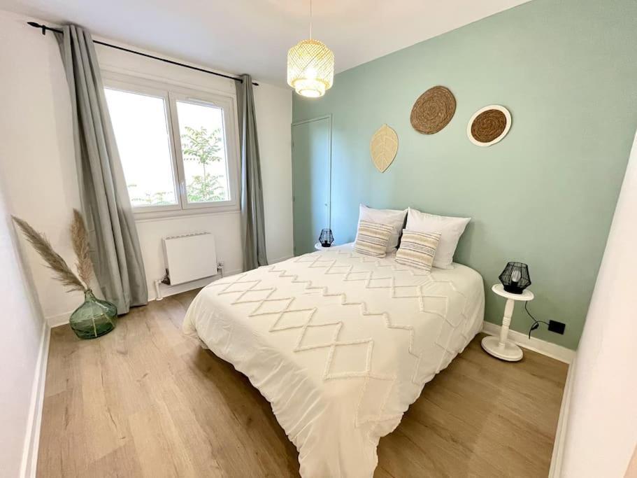 Apartamento L'Instant Present - Calme & Elegant Proche Gare Roanne Exterior foto