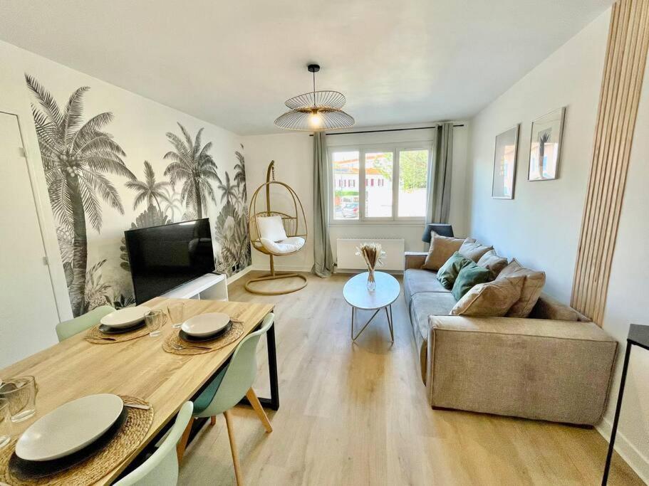 Apartamento L'Instant Present - Calme & Elegant Proche Gare Roanne Exterior foto