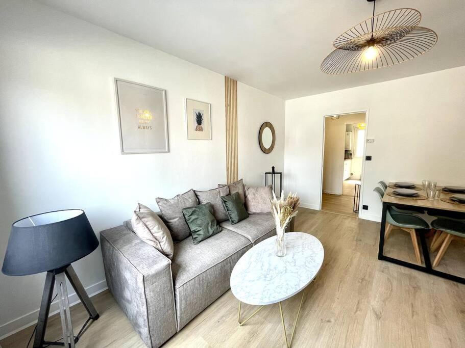 Apartamento L'Instant Present - Calme & Elegant Proche Gare Roanne Exterior foto