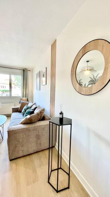 Apartamento L'Instant Present - Calme & Elegant Proche Gare Roanne Exterior foto