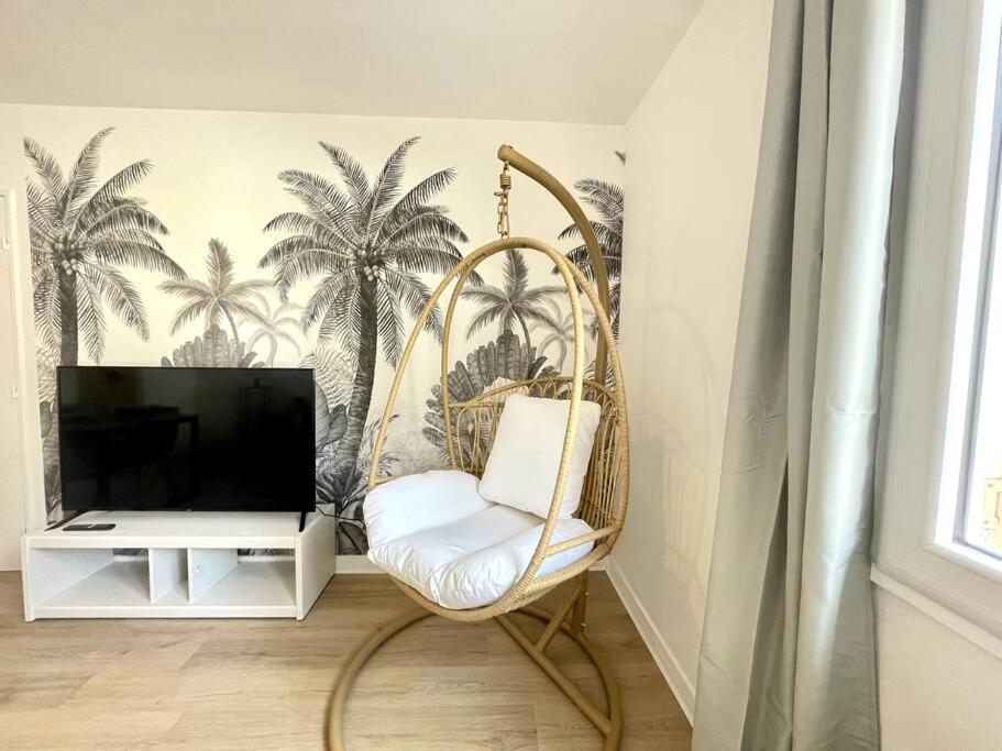 Apartamento L'Instant Present - Calme & Elegant Proche Gare Roanne Exterior foto